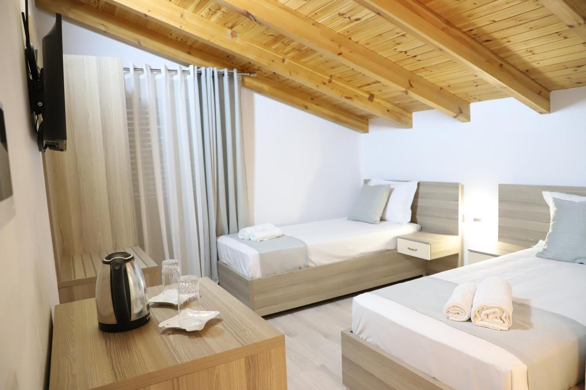 Guesthouse Kazazi Berat Eksteriør bilde