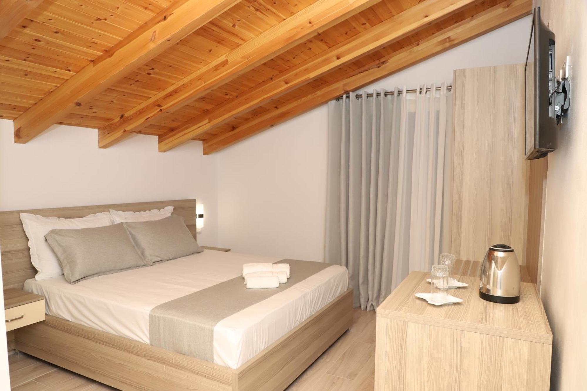 Guesthouse Kazazi Berat Eksteriør bilde