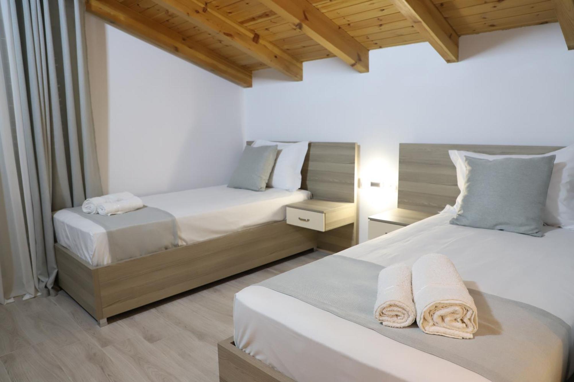 Guesthouse Kazazi Berat Eksteriør bilde
