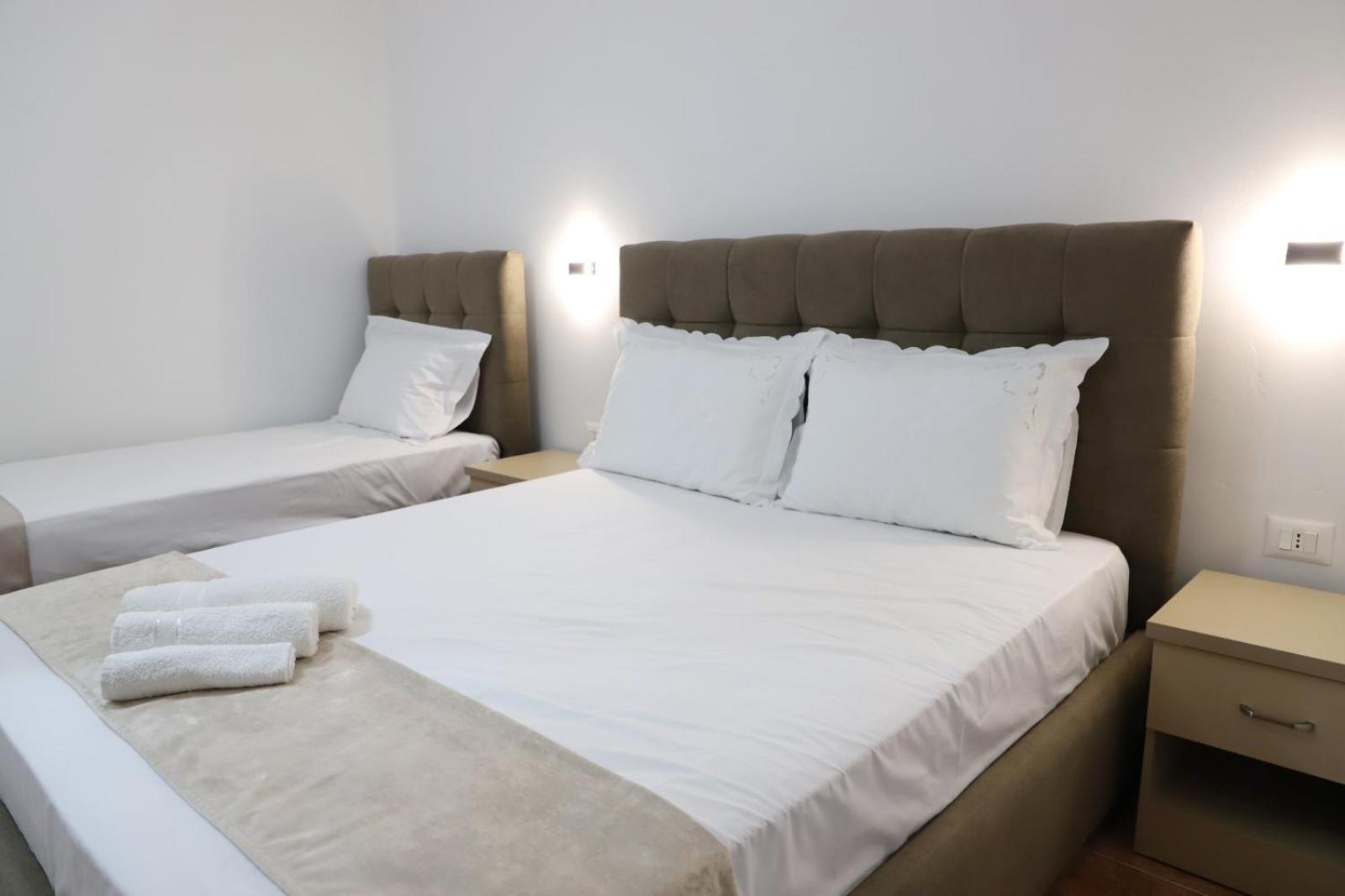 Guesthouse Kazazi Berat Eksteriør bilde